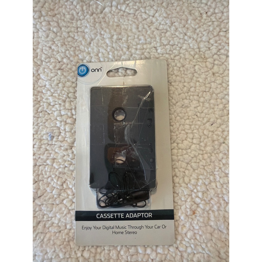 Onn Cassette Adaptor for Car or Home Stereo Black ONA14TA019 3.5mm‎ Aux Jack NEW